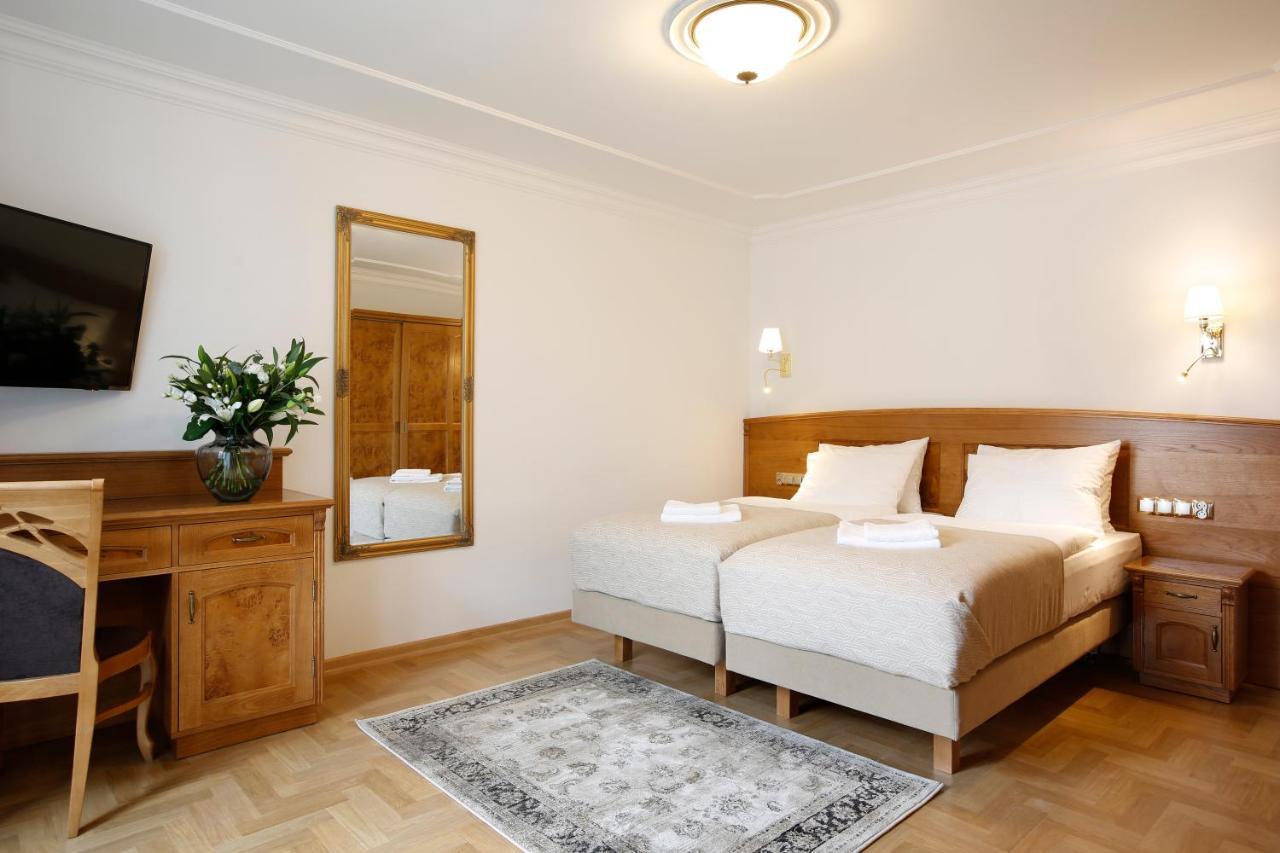 Ventus Rosa Boutique Aparthotel Krakow Luaran gambar