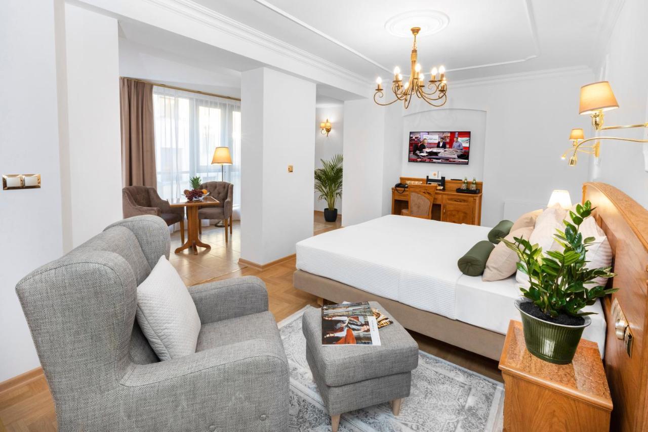 Ventus Rosa Boutique Aparthotel Krakow Luaran gambar